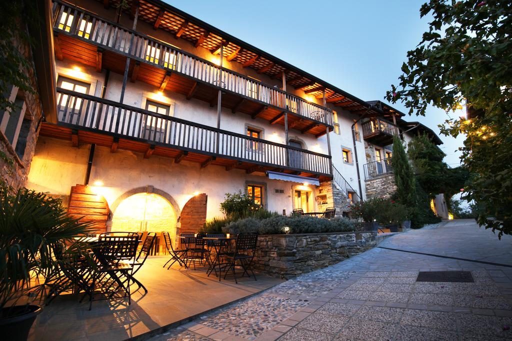 Dvor Apartments&Rooms Dobrovo Exterior foto